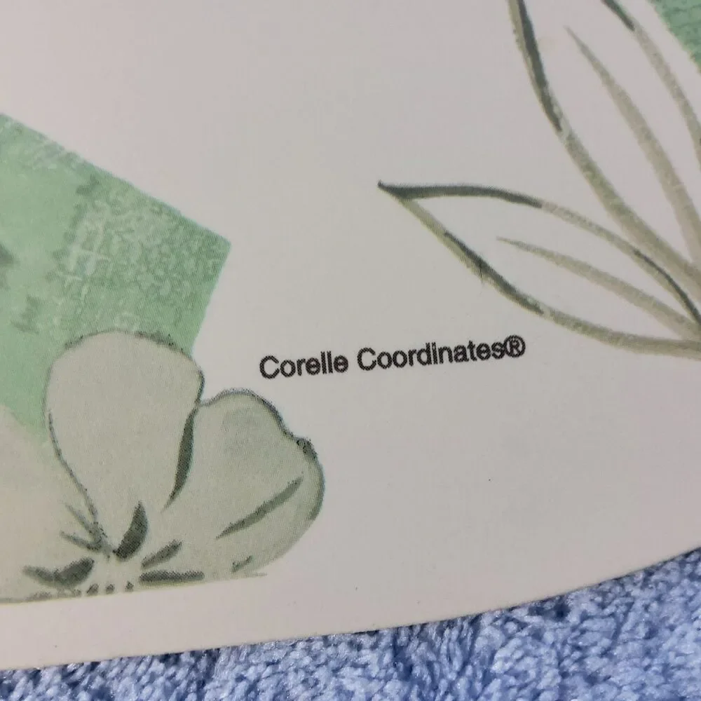 (7) Vintage Corelle Coordinates Placemats Green Floral Leaves Oval Reversible